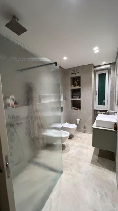 Duca Dei Navigli - Luxury Apartment In ميلان المظهر الخارجي الصورة
