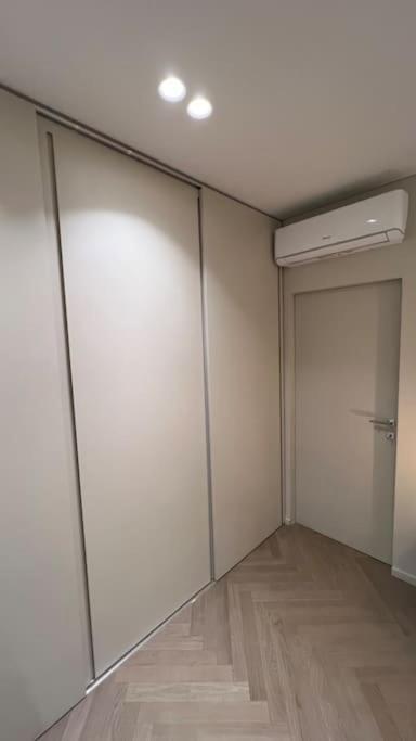 Duca Dei Navigli - Luxury Apartment In ميلان المظهر الخارجي الصورة