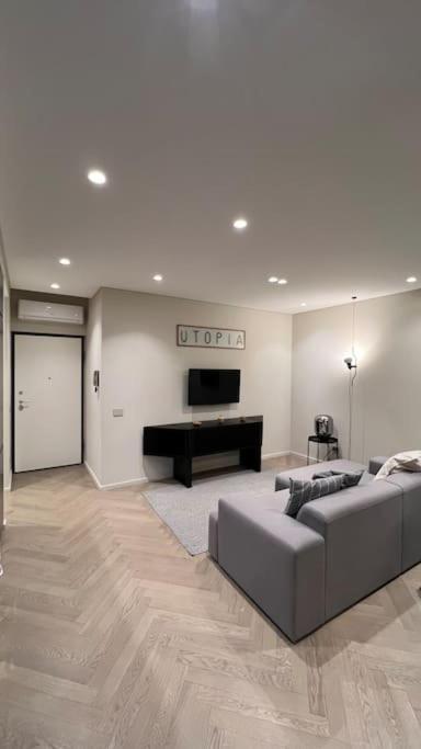 Duca Dei Navigli - Luxury Apartment In ميلان المظهر الخارجي الصورة